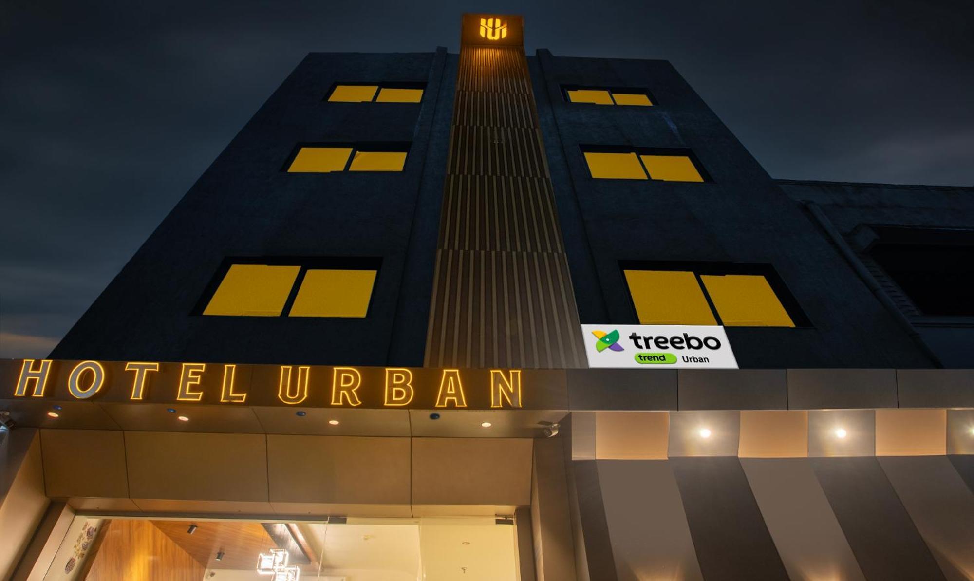 Treebo Urban, 1 Km From Railway Station Hotell Surat Eksteriør bilde
